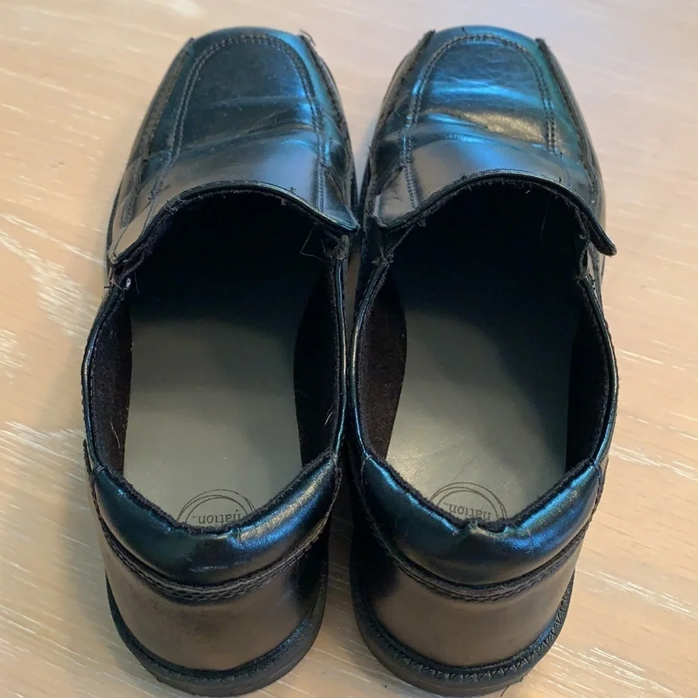 Men’s Wonder Nation shoes Black loafers Size 5